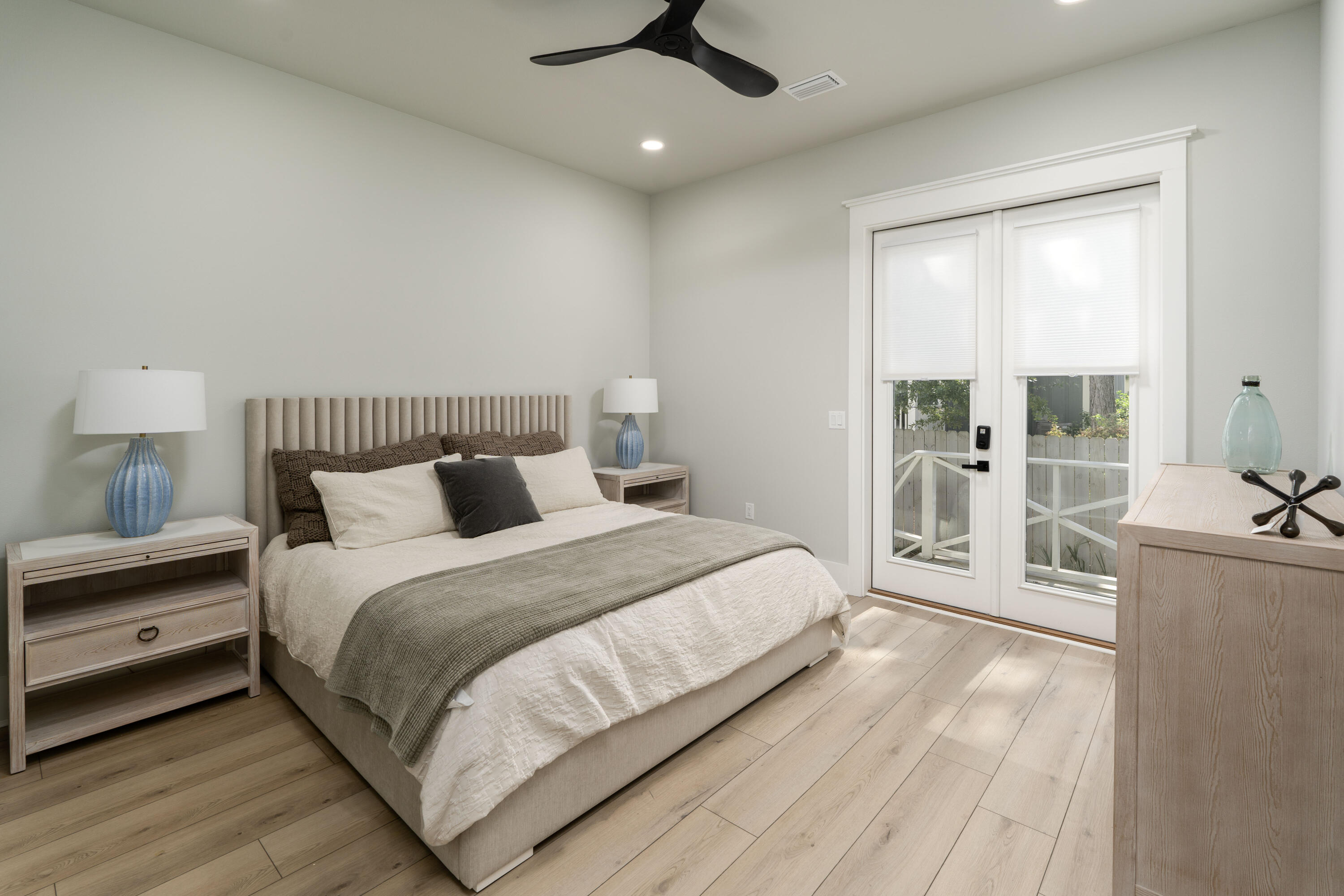 21 Crepe Myrtle Lane Santa Rosa Beach, FL 32459 - Photo 6 of 17 1st Floor Master bedroom
