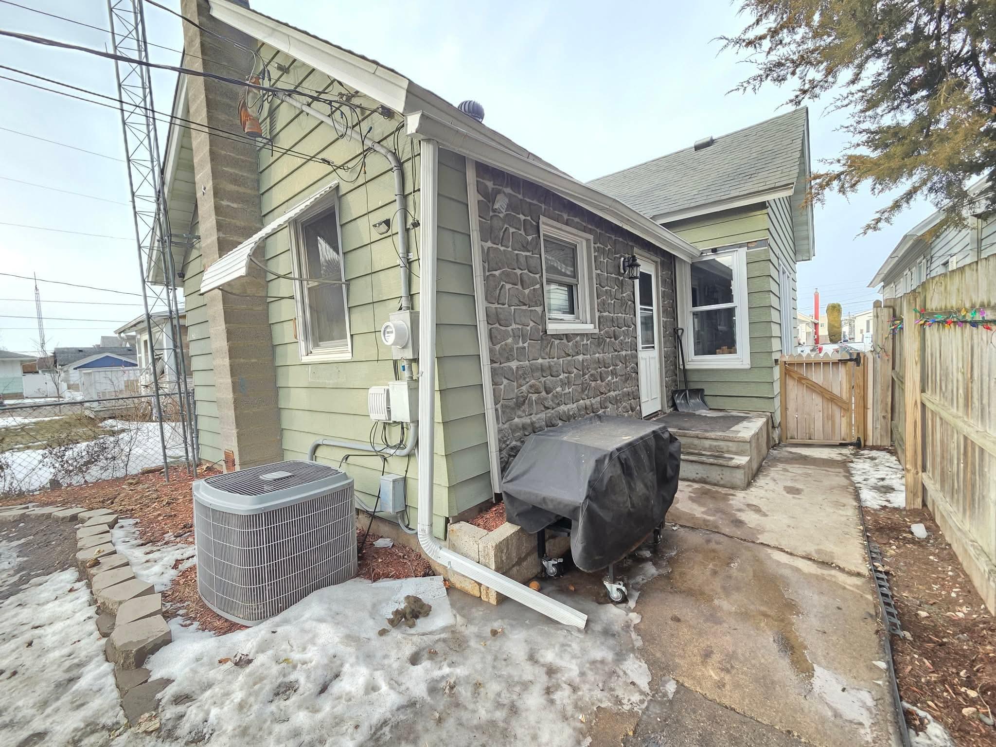 607 East 2nd Street Winona, MN 55987 - Photo 10 of 12