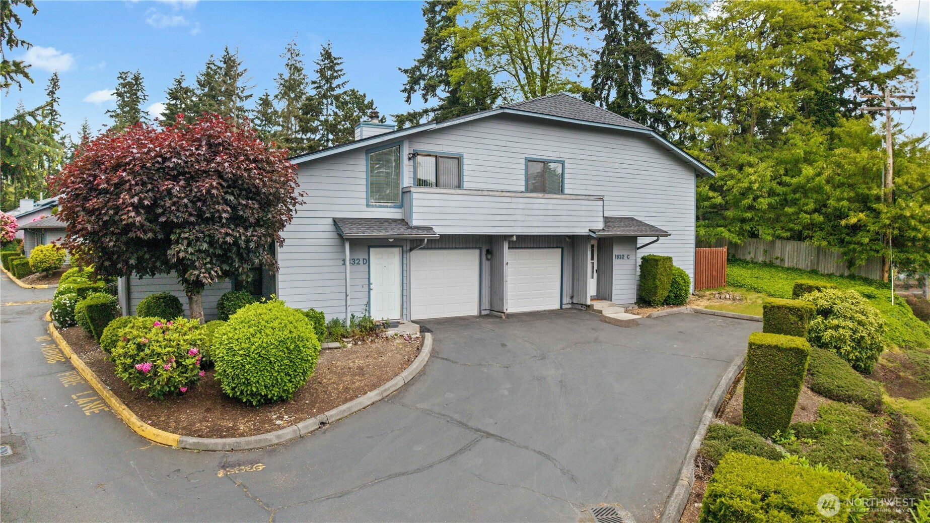 1832 South 330th Street, Unit D Federal Way, WA 98003 - Photo 2 of 21