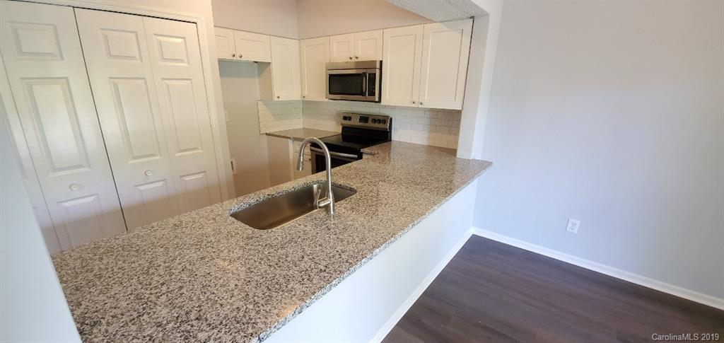20109 Henderson Road, Unit C Cornelius, NC 28031 - Photo 2 of 27 Gallery Image 2