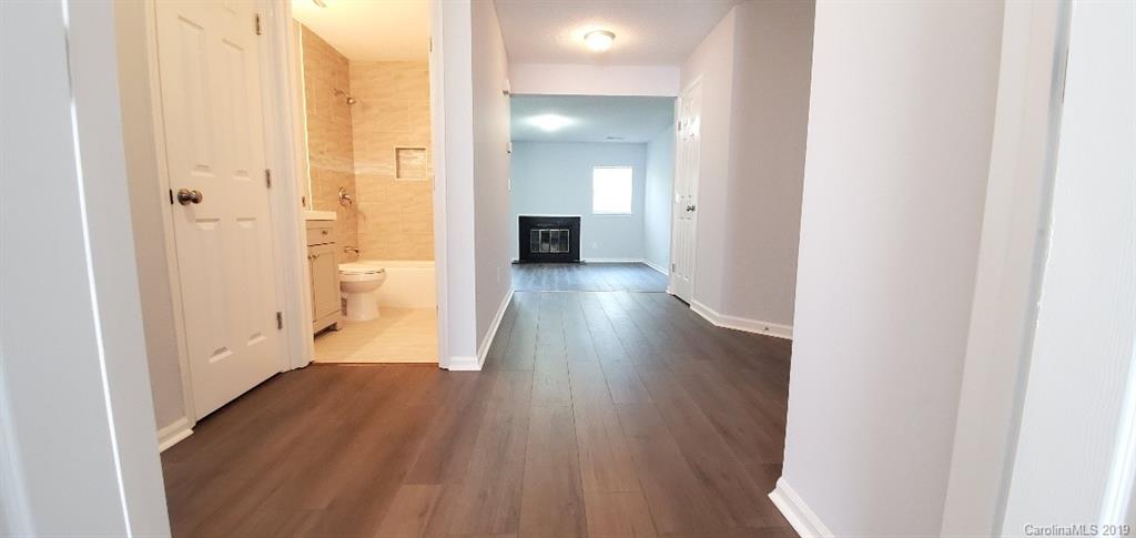 20109 Henderson Road, Unit C Cornelius, NC 28031 - Photo 15 of 27 Gallery Image 15