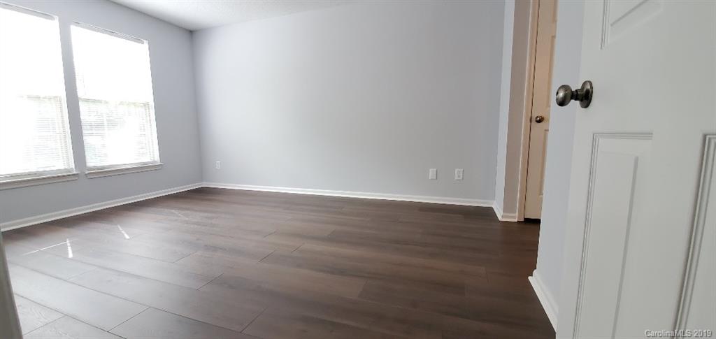 20109 Henderson Road, Unit C Cornelius, NC 28031 - Photo 16 of 27 Gallery Image 16