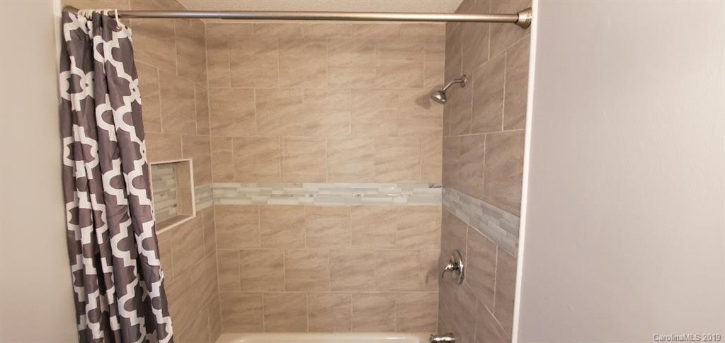20109 Henderson Road, Unit C Cornelius, NC 28031 - Photo 21 of 27 Gallery Image 21
