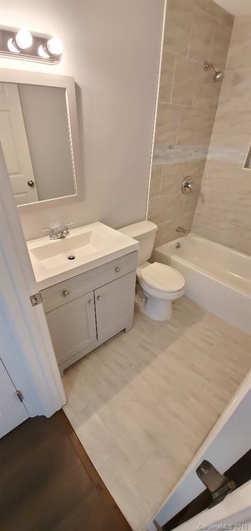 20109 Henderson Road, Unit C Cornelius, NC 28031 - Photo 24 of 27 Gallery Image 24