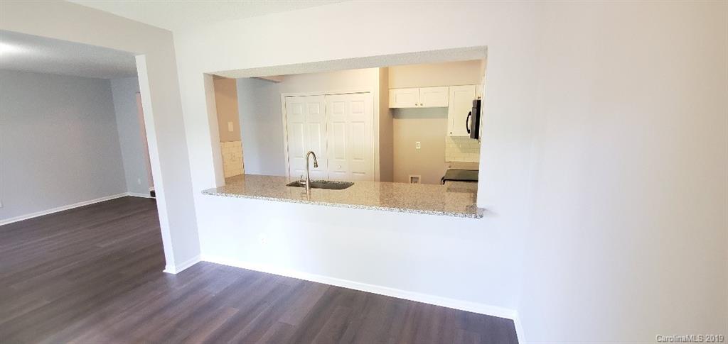 20109 Henderson Road, Unit C Cornelius, NC 28031 - Photo 7 of 27 Gallery Image 7