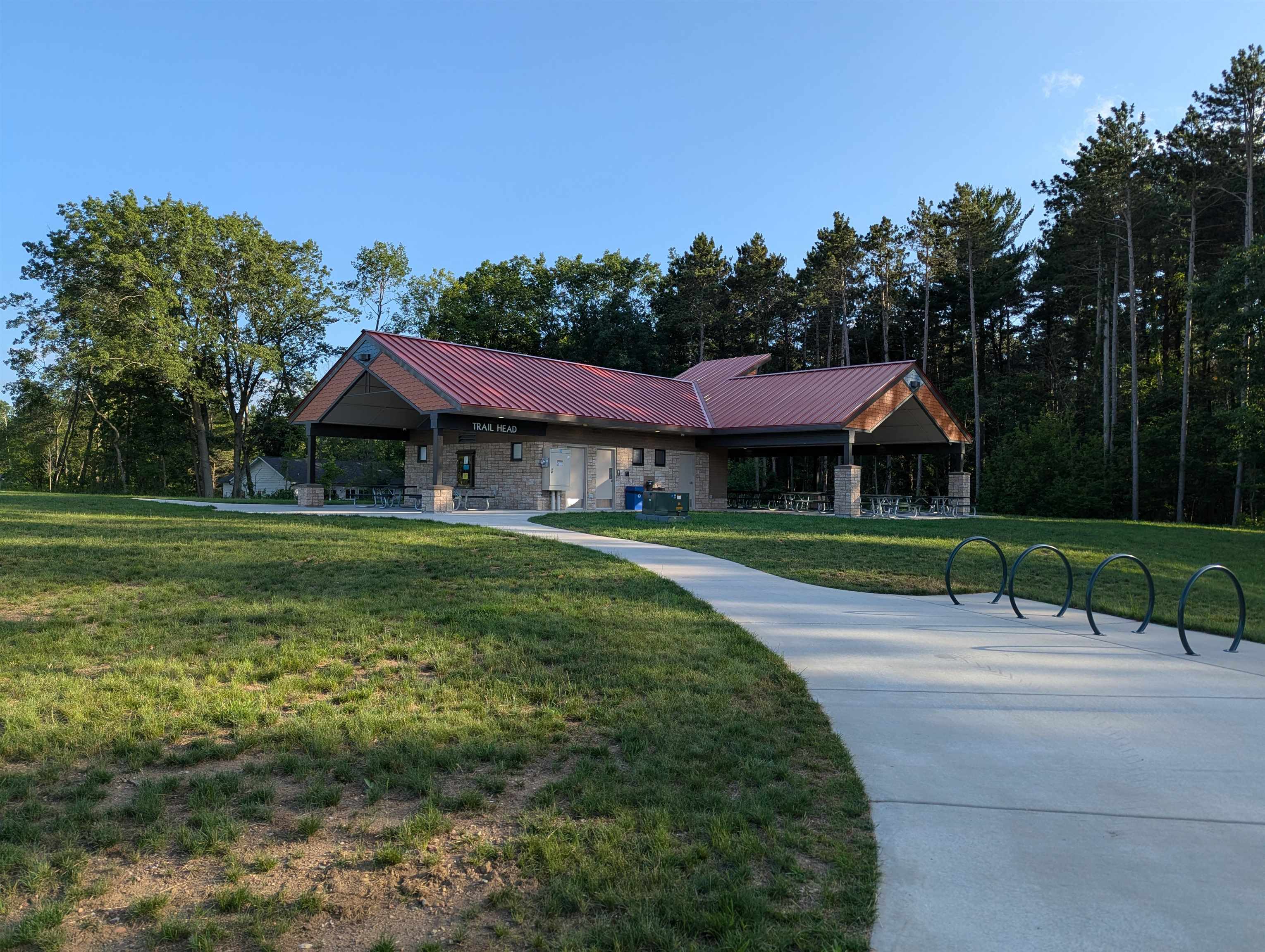 430 Viola Court Baraboo, WI 53913 - Photo 10 of 13