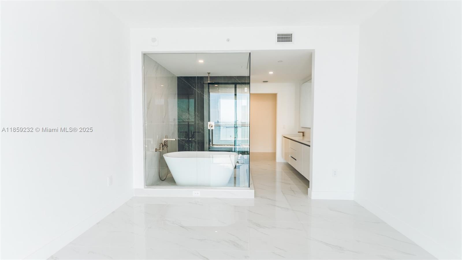 700 Northeast 24th Street, Unit 2705 Miami, FL 33137 - Photo 32 of 43 a view of an empty room