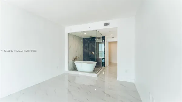 $9,750 | 700 Northeast 24th Street, Unit 2705, Miami, FL 33137