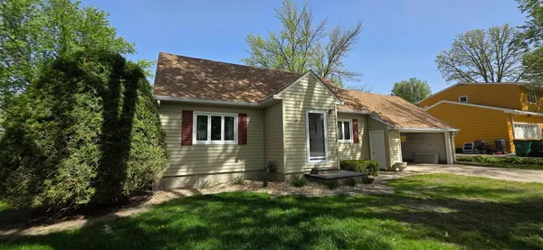 $199,900 | 1208 Kent Avenue, Albert Lea, MN 56007