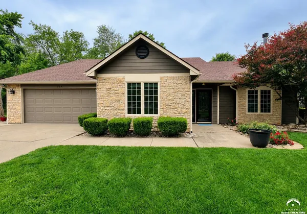 $484,995 | 539 Bently Drive, Lawrence, KS 66049