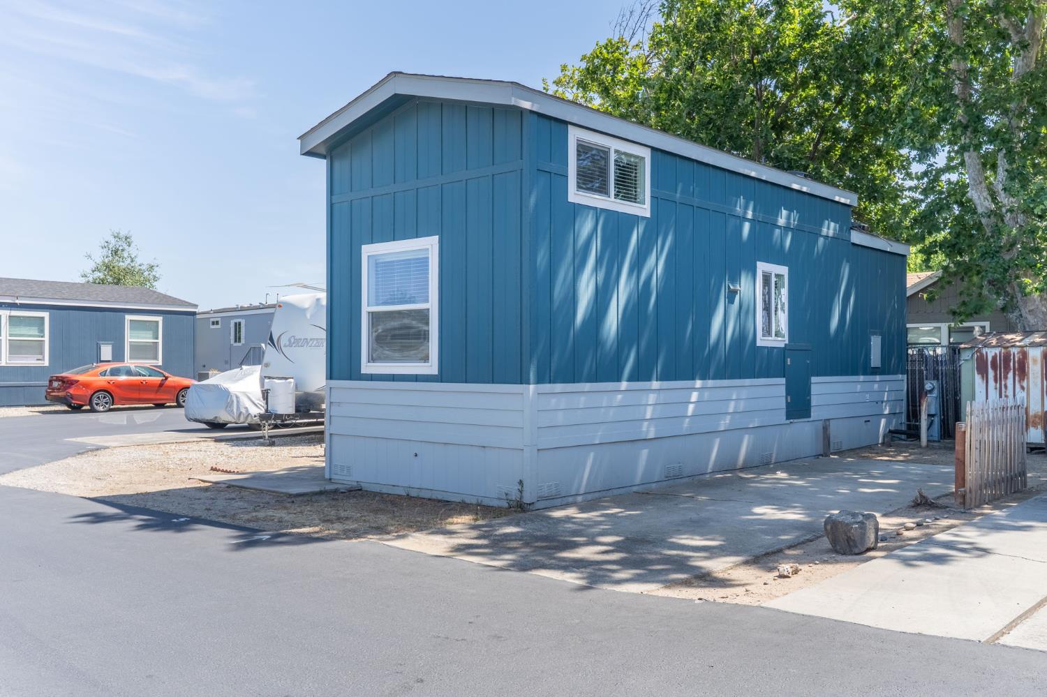 927 East F Street, Unit 5 Oakdale, CA 95361 - Photo 5 of 16