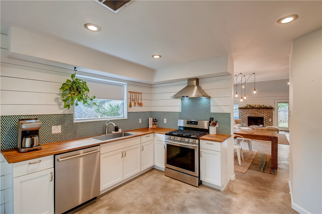 7810 Callbram Lane Austin, TX 78736 - Photo 1 of 1