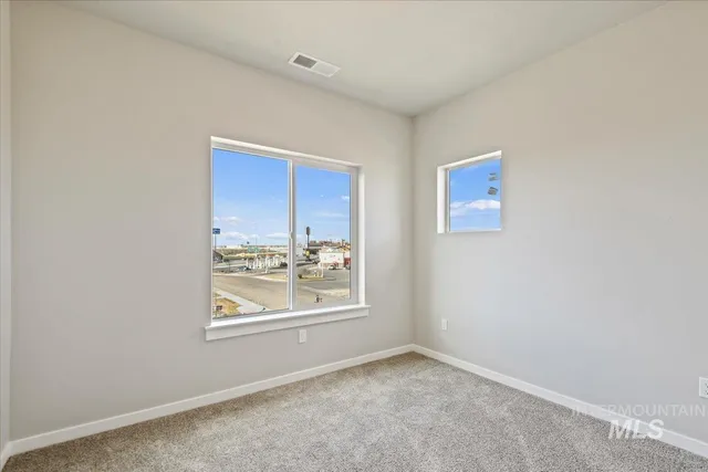 $345,000 | 523 North Lucy Lane, Nampa, ID 83687