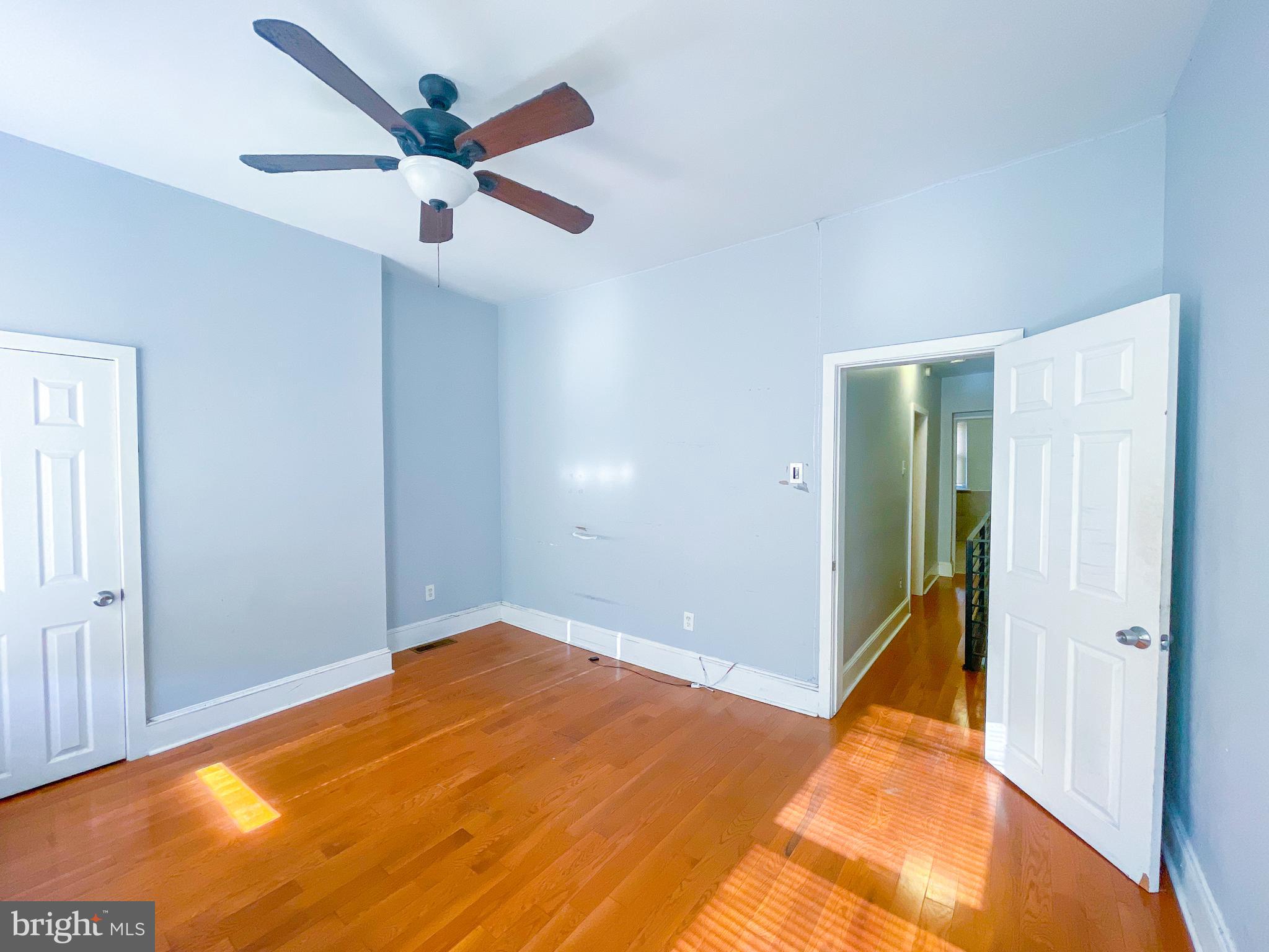 2113 Mountain Street Philadelphia, PA 19145 - Photo 33 of 38 a view of a livingroom with a ceiling fan