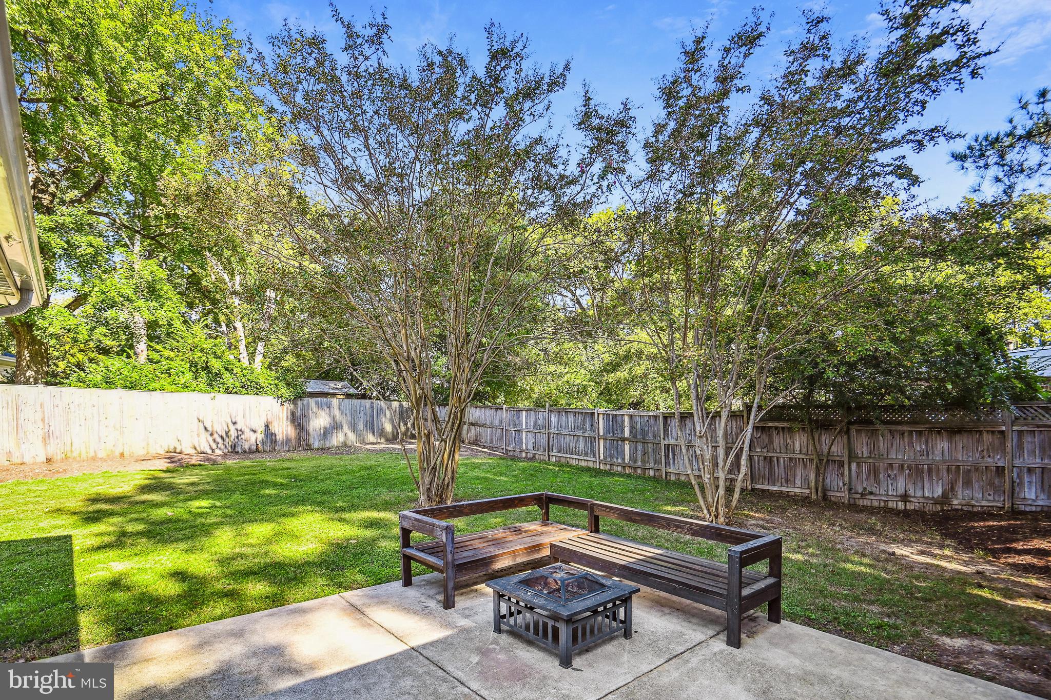 1512 Shenandoah Road Alexandria, VA 22308 - Photo 26 of 36 Patio