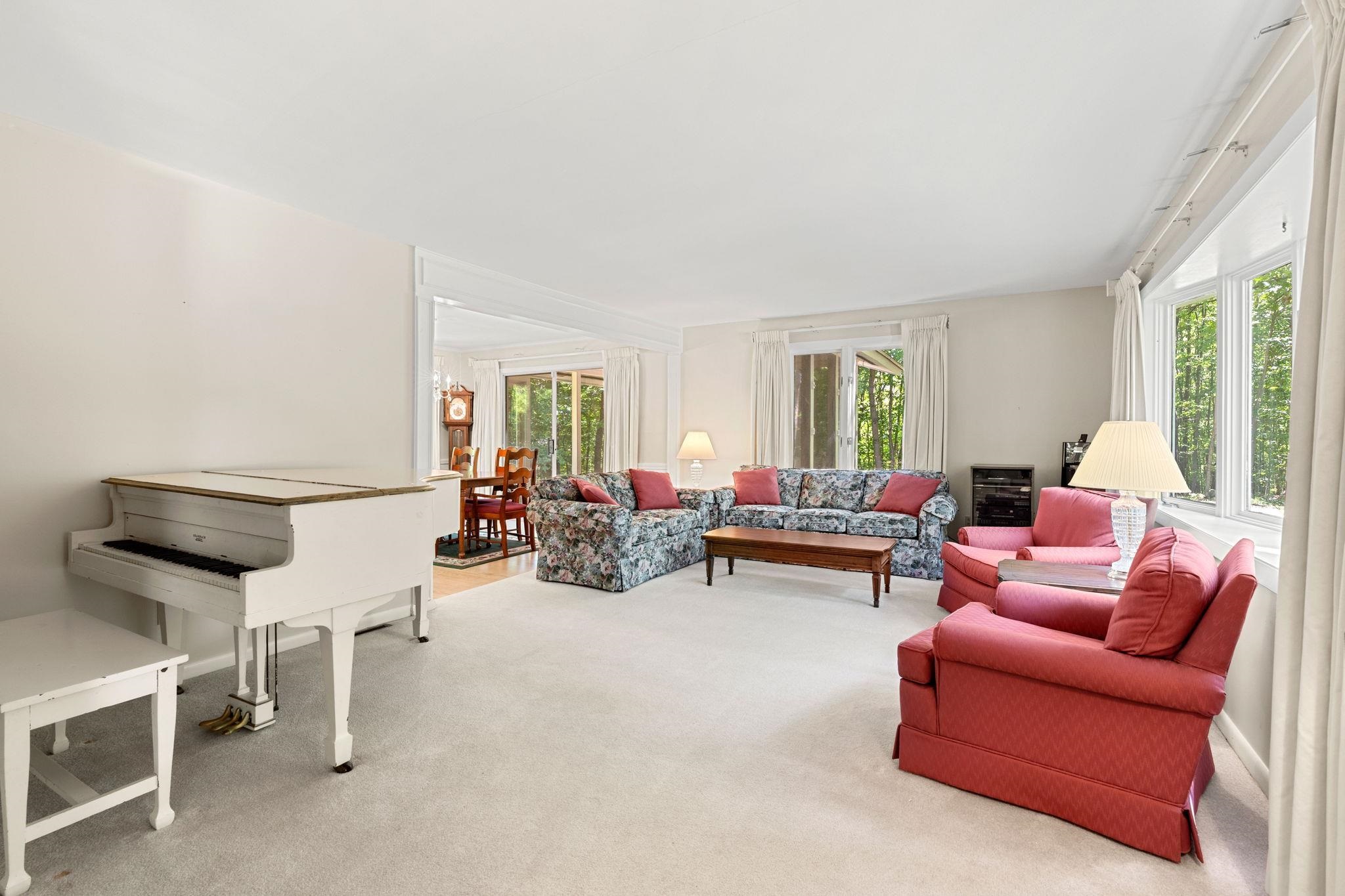 84 Stinson Road Goffstown, NH 03045 - Photo 24 of 47 Gallery Image 24