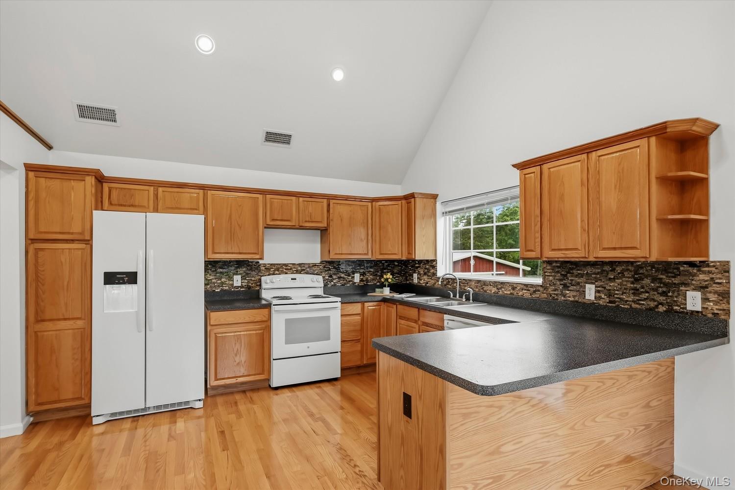 160 Pirog Road Pine Bush, NY 12566 - Photo 11 of 39 Gallery Image 11