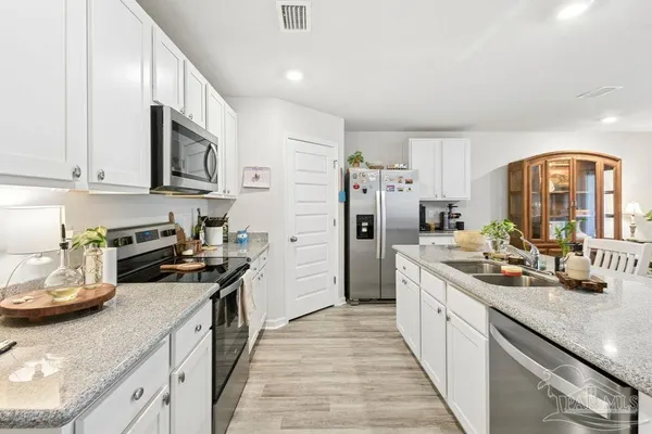 $332,000 | 8674 Pathstone Boulevard, Pensacola, FL 32526