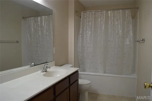 $399,900 | 1313 Commons Circle, Cottleville, MO 63304