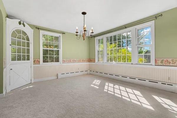 $950,000 | 646 Cambridge Turnpike, Concord, MA 01742