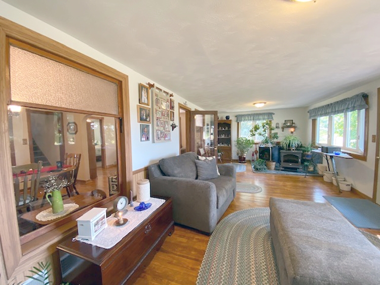 23201 East Birds Corner Road Farmington, IL 61531 - Photo 8 of 49