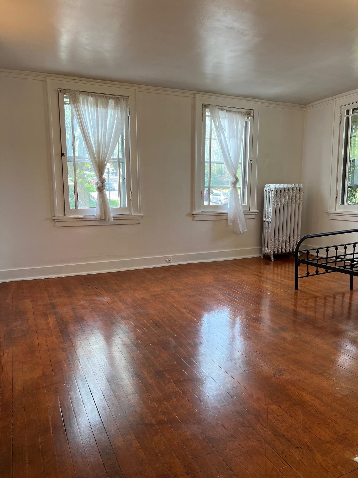 31 East Gorham Street, Unit 3 Madison, WI 53703 - Photo 2 of 13