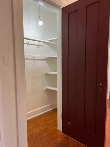 $875 | 31 East Gorham Street, Unit 3, Madison, WI 53703