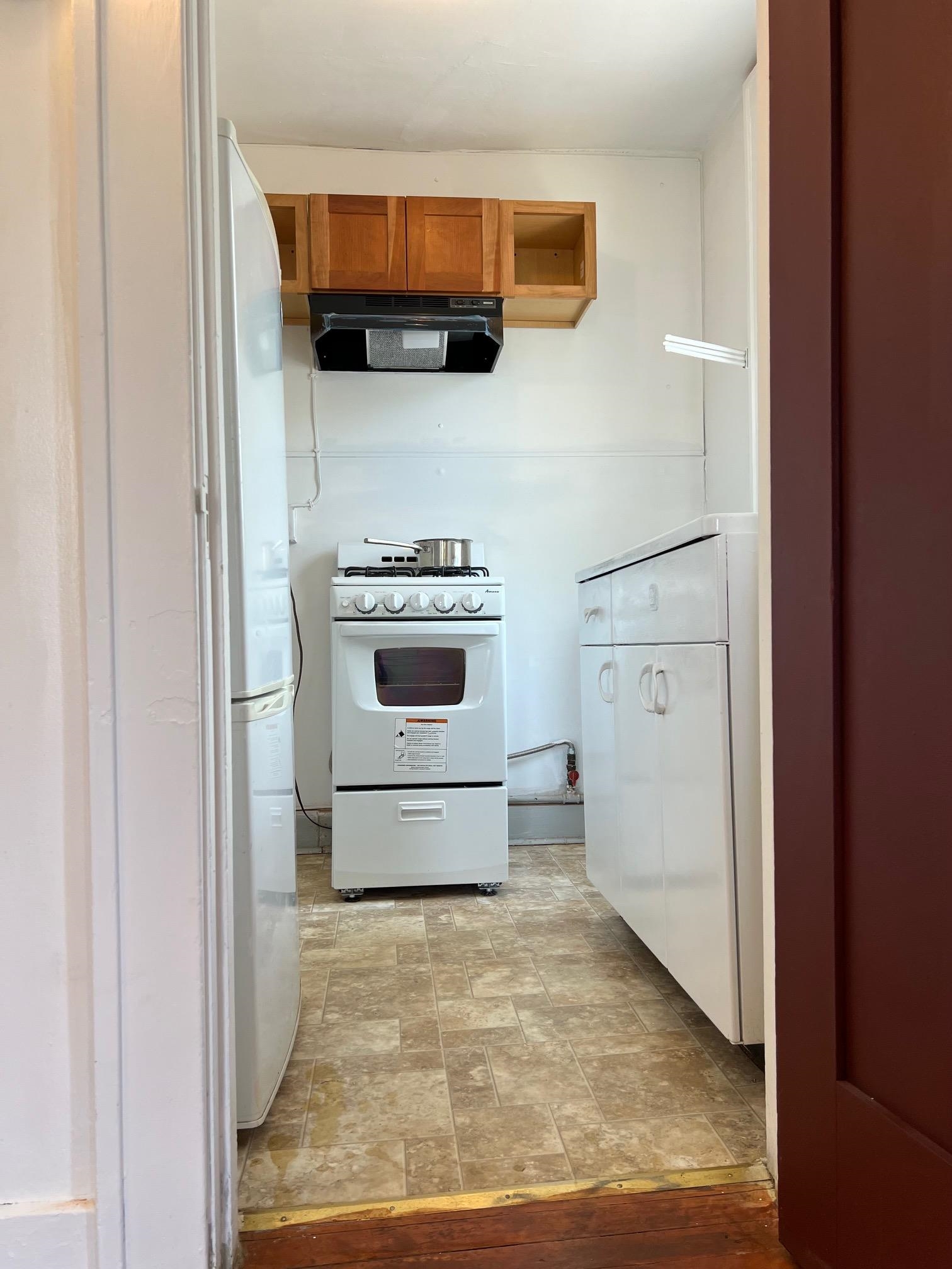 31 East Gorham Street, Unit 3 Madison, WI 53703 - Photo 9 of 13