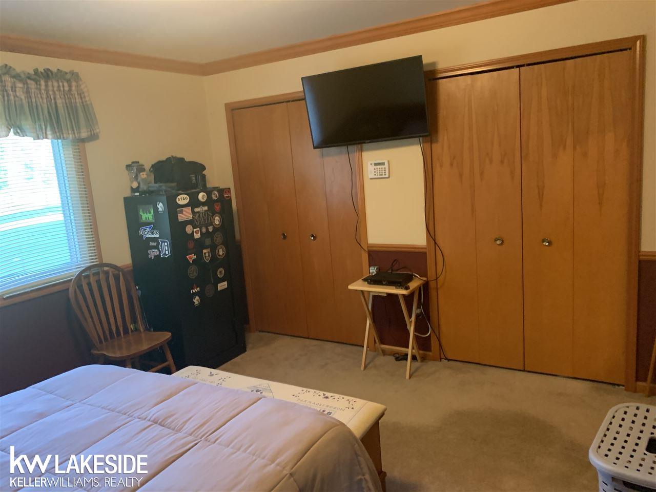 1567 Mack Road Leonard, MI 48367 - Photo 14 of 39 50024144-13.JPG