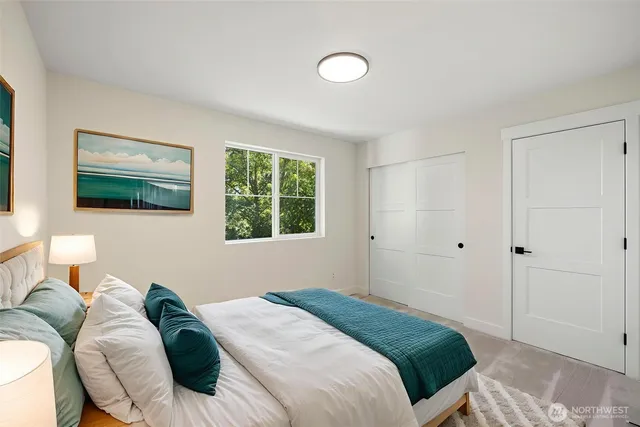 $1,250,000 | 13332 Lake Road, Lynnwood, WA 98087