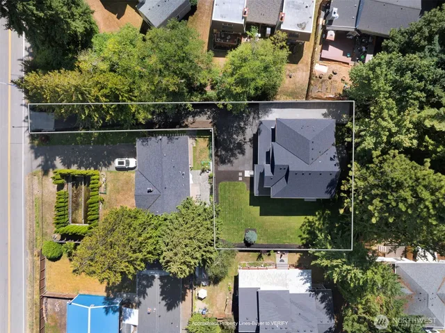 $1,250,000 | 13332 Lake Road, Lynnwood, WA 98087