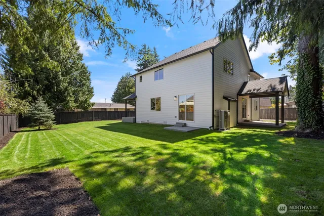 $1,250,000 | 13332 Lake Road, Lynnwood, WA 98087