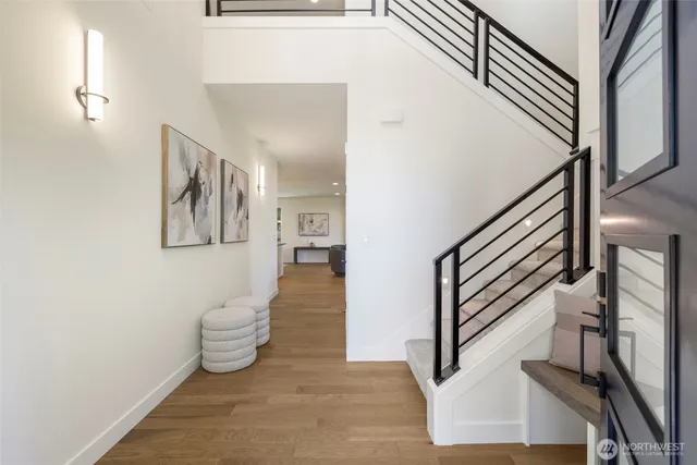 $1,250,000 | 13332 Lake Road, Lynnwood, WA 98087