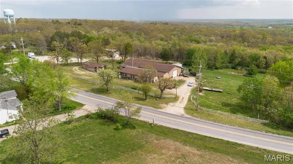 $250,000 | 10366 County Road 3060, Rolla, MO 65401