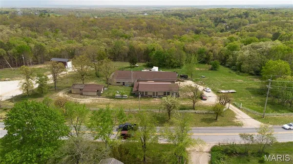 $250,000 | 10366 County Road 3060, Rolla, MO 65401