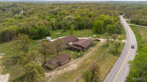 $250,000 | 10366 County Road 3060, Rolla, MO 65401