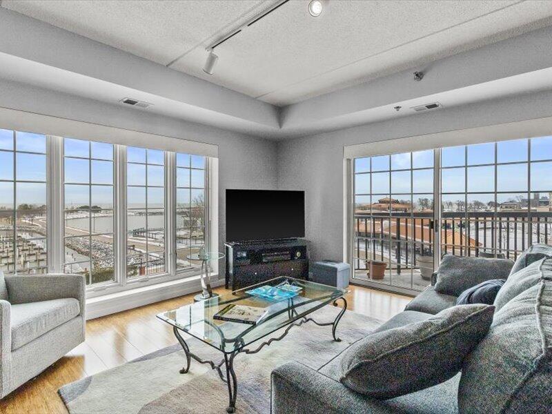 333 Lake Avenue, Unit 308 Racine, WI 53403 - Photo 11 of 51 View from Kitchen Area