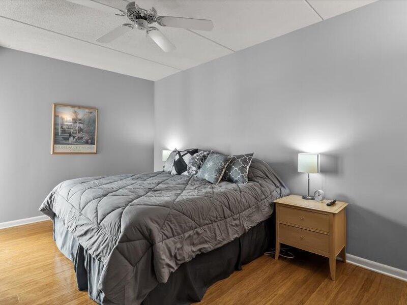 333 Lake Avenue, Unit 308 Racine, WI 53403 - Photo 20 of 51 Bedroom 2