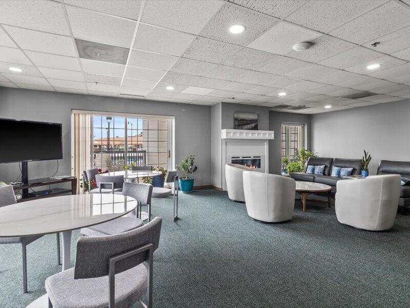 333 Lake Avenue, Unit 308 Racine, WI 53403 - Photo 29 of 51 Ground Floor Amenity