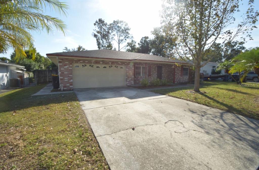 145 Audubon Road Winter Haven, FL 33884 - Photo 3 of 24 a view of backyard with outdoor space