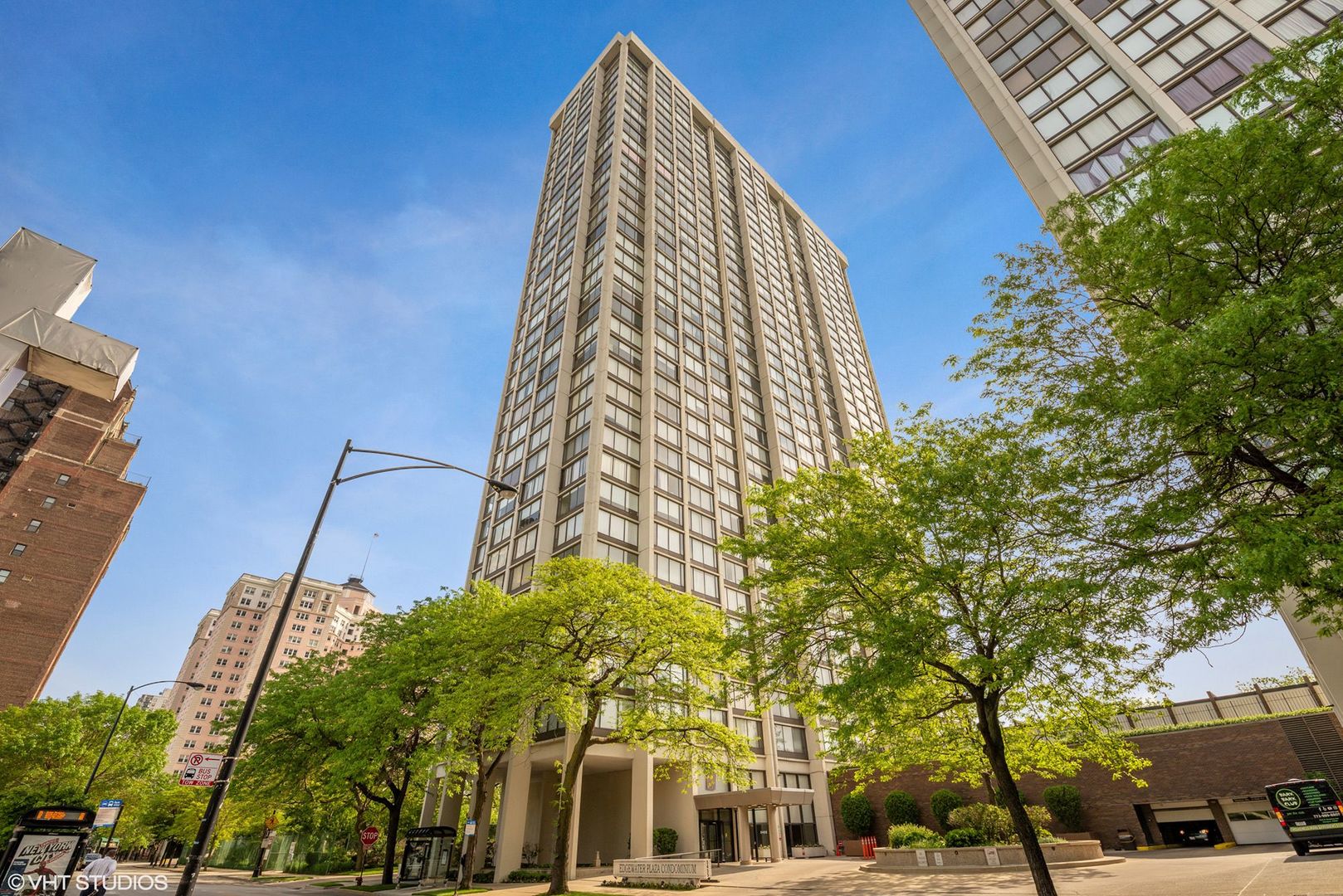 5455 North Sheridan Road, Unit 2008 Chicago, IL 60640 - Photo 1 of 35 front view of a building