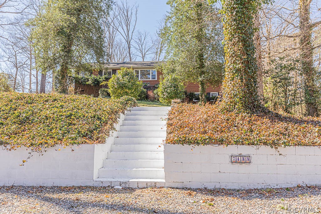 7433 Cherokee Road Richmond, VA 23225 - Photo 8 of 44