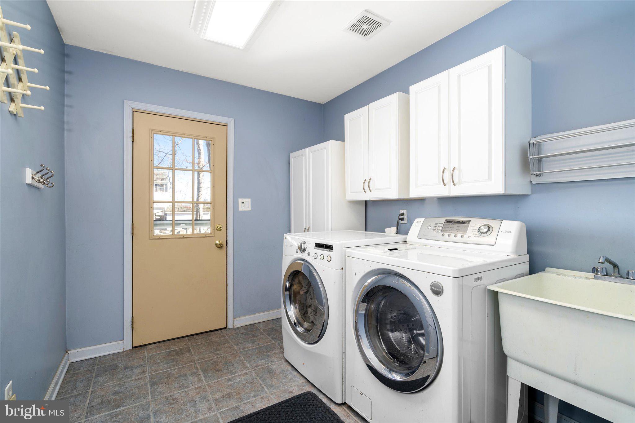137 Line Trenton, NJ 08691 - Photo 14 of 45