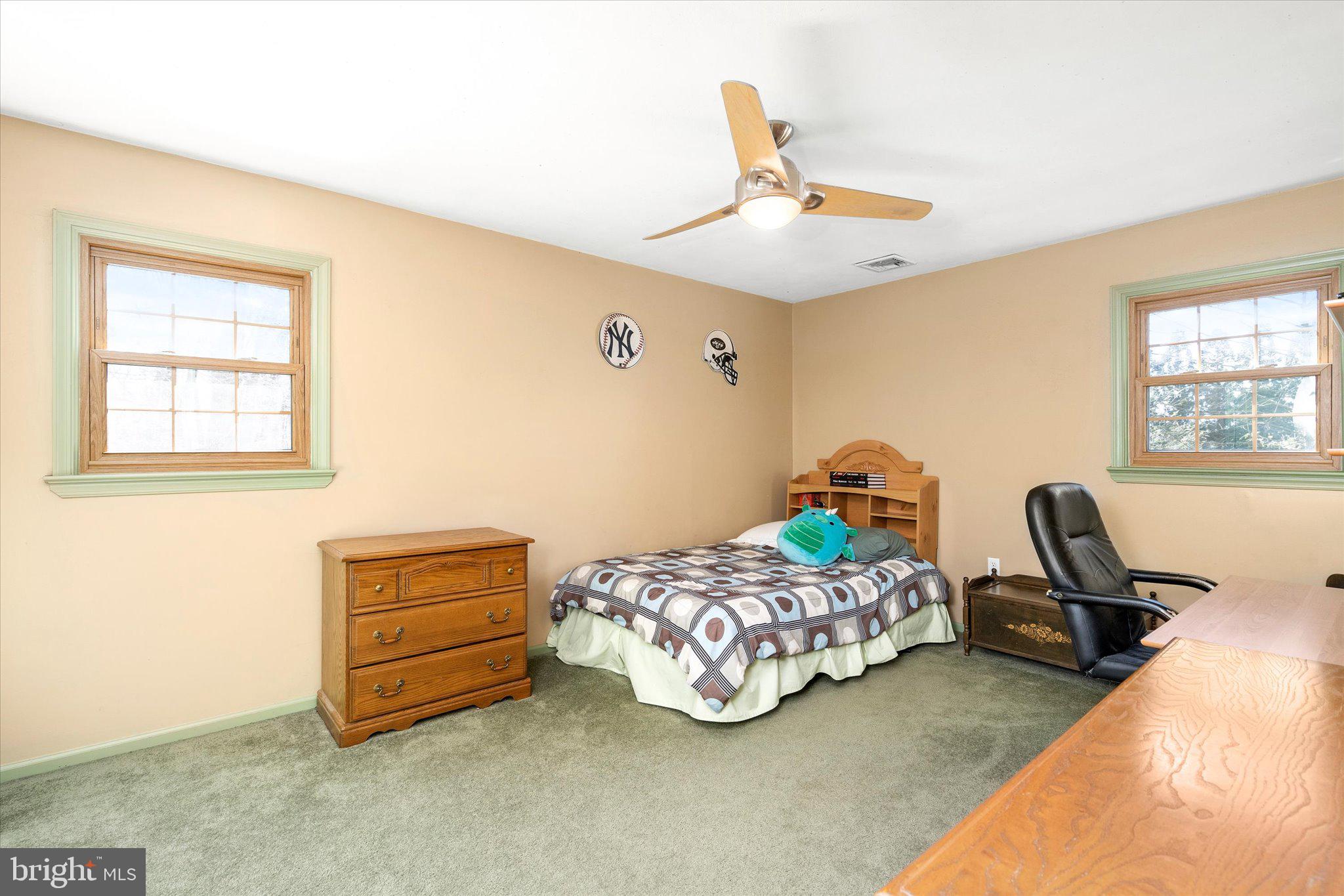 137 Line Trenton, NJ 08691 - Photo 27 of 45