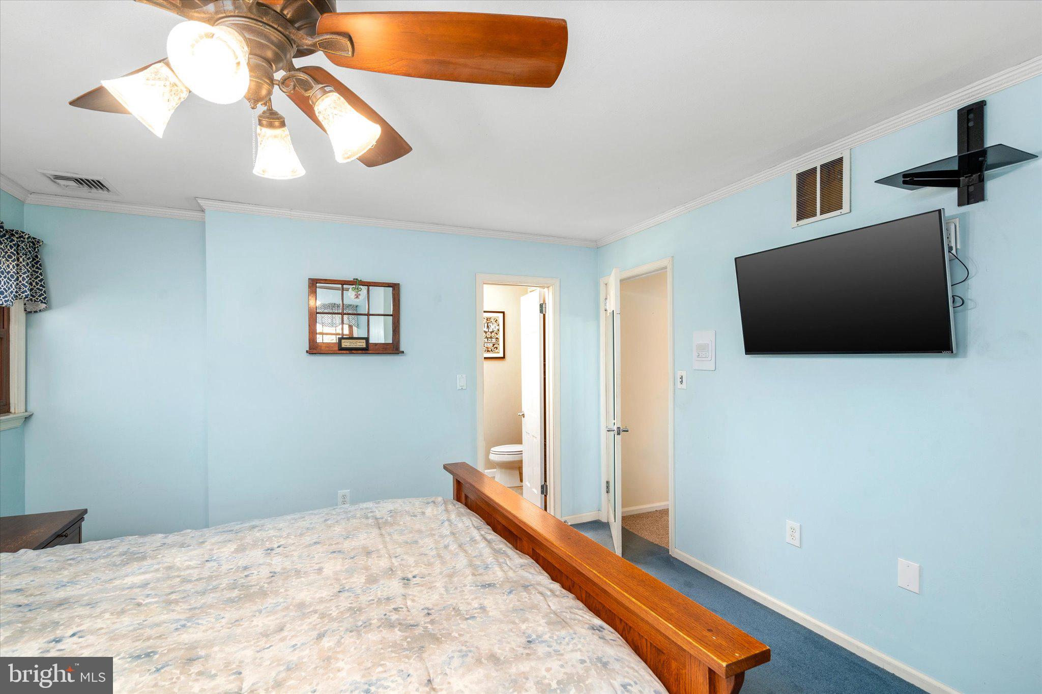 137 Line Trenton, NJ 08691 - Photo 32 of 45