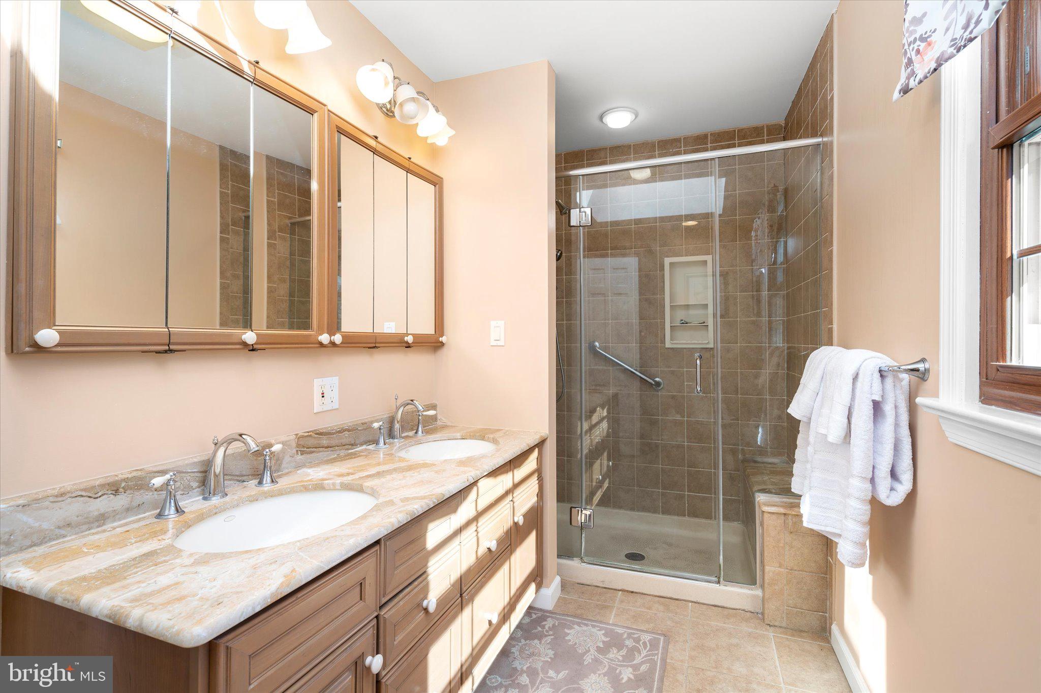 137 Line Trenton, NJ 08691 - Photo 34 of 45