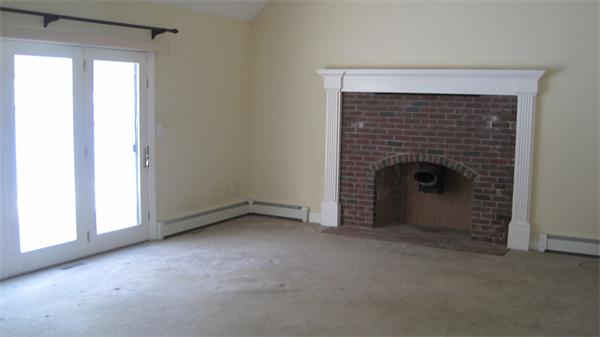 4 Annie Moore Road Bolton, MA 01740 - Photo 8 of 30 Gallery Image 8