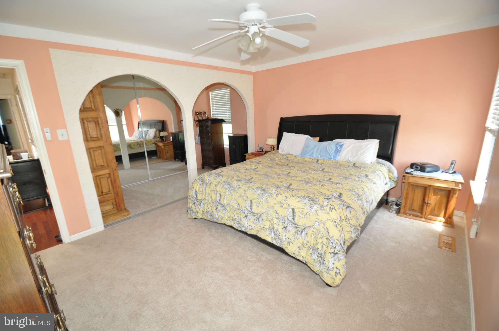24509 Welsh Road Gaithersburg, MD 20882 - Photo 17 of 23 Bedroom (Master)