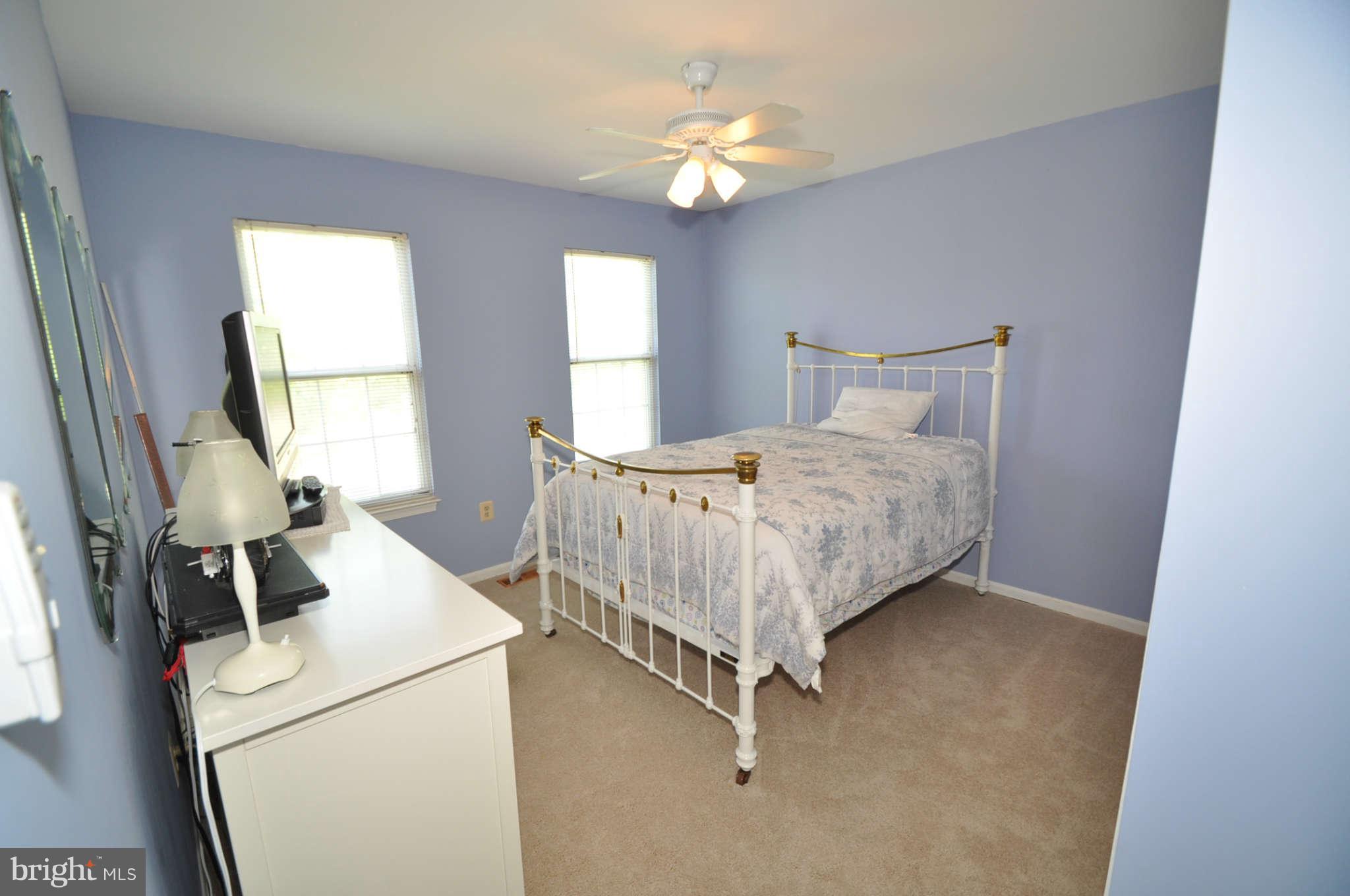 24509 Welsh Road Gaithersburg, MD 20882 - Photo 18 of 23 Bath