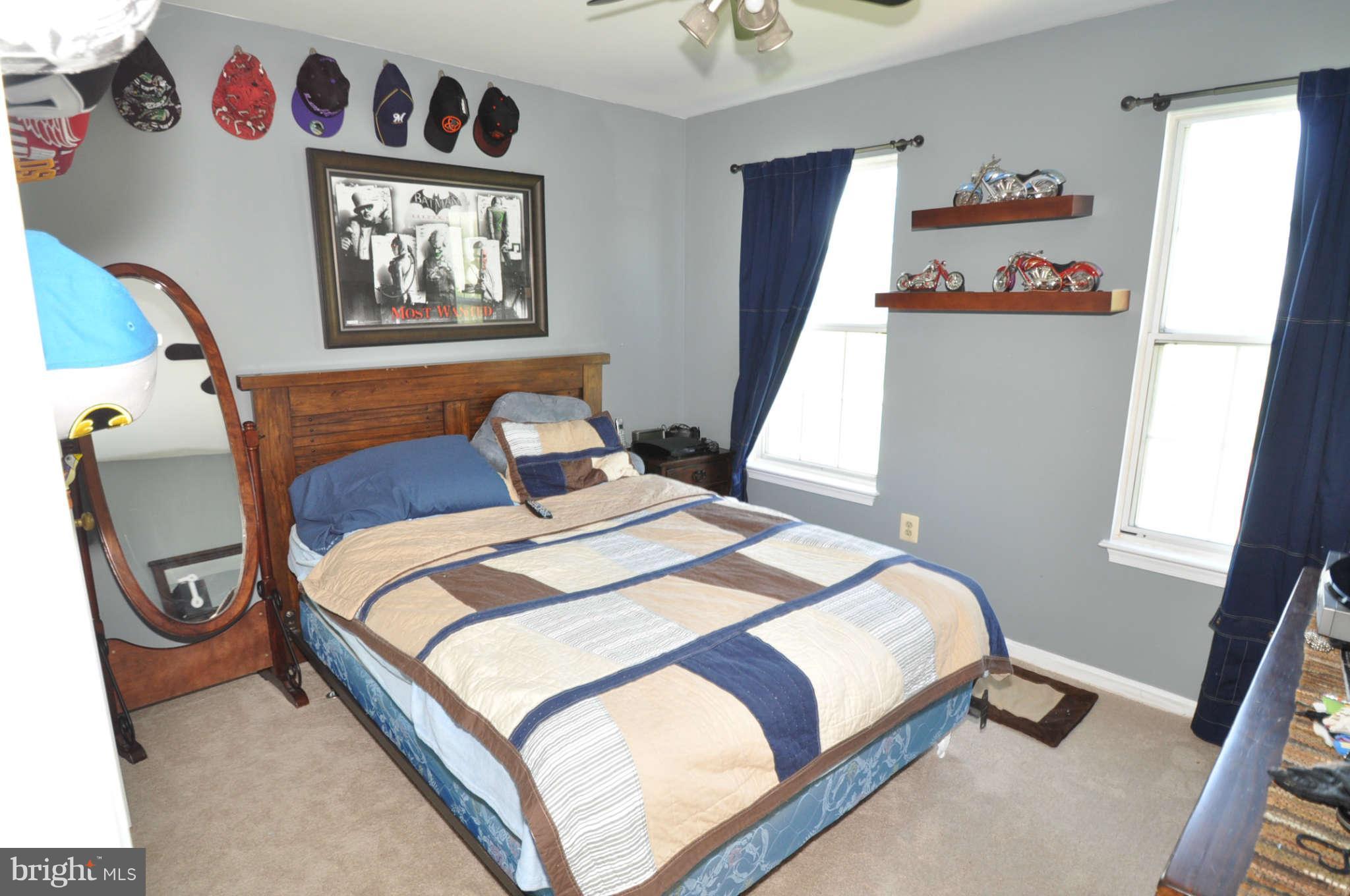 24509 Welsh Road Gaithersburg, MD 20882 - Photo 19 of 23 Bedroom